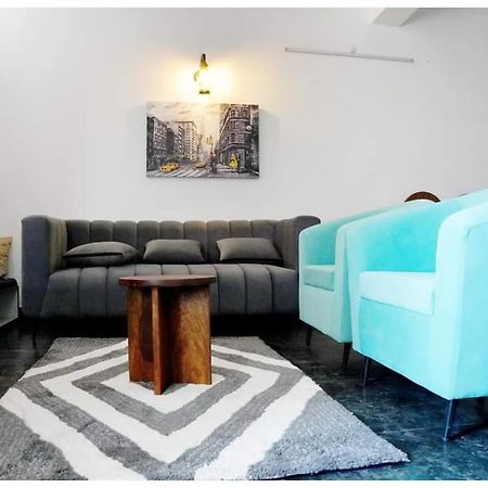 The Periwinkle Homestay Bhīm Tāl 外观 照片