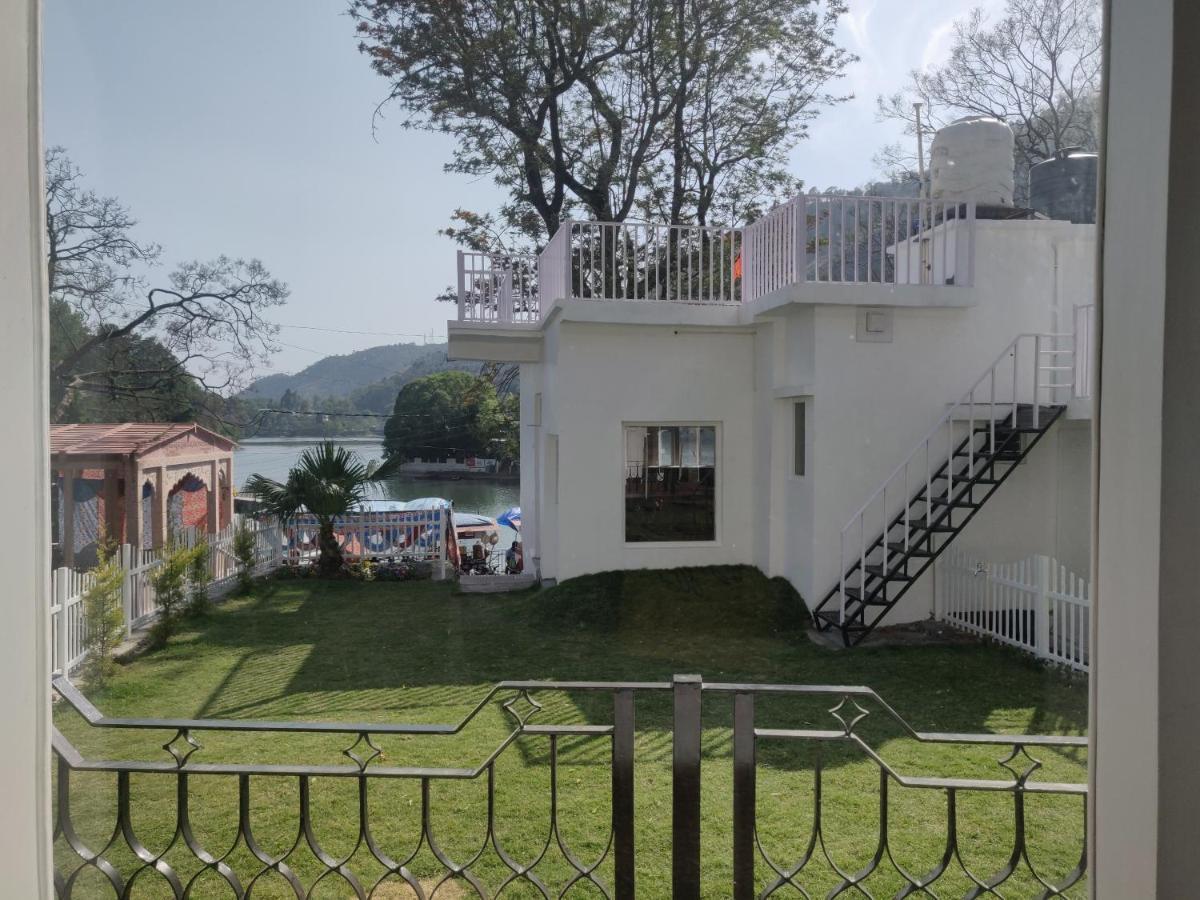 The Periwinkle Homestay Bhīm Tāl 外观 照片