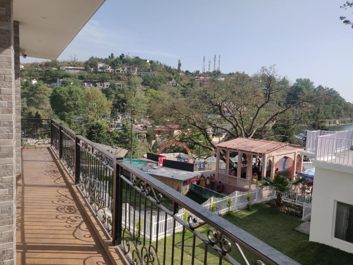 The Periwinkle Homestay Bhīm Tāl 外观 照片