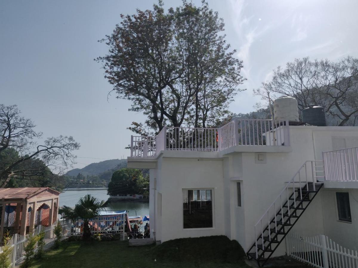 The Periwinkle Homestay Bhīm Tāl 外观 照片