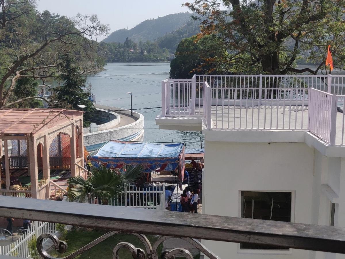The Periwinkle Homestay Bhīm Tāl 外观 照片