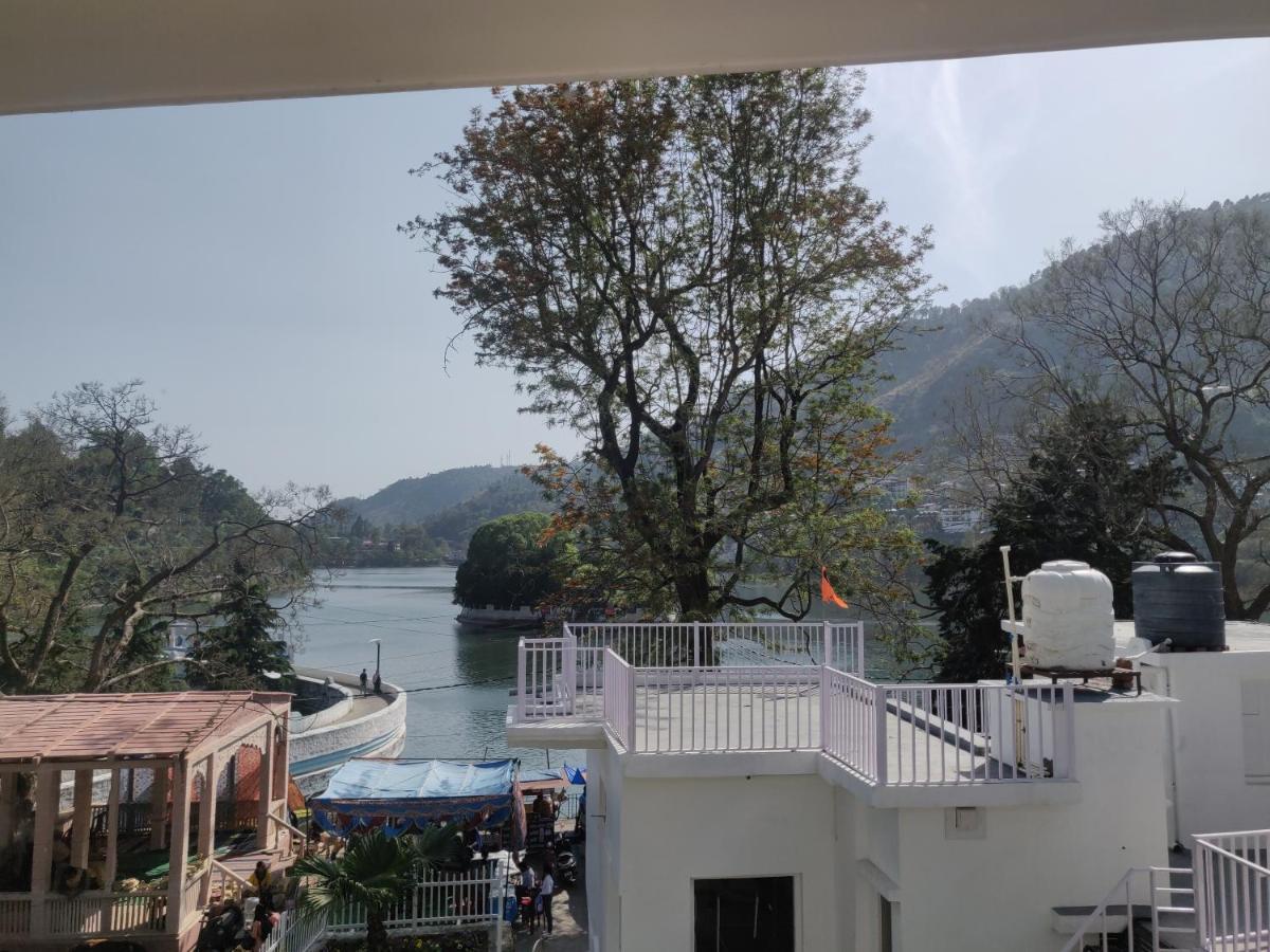 The Periwinkle Homestay Bhīm Tāl 外观 照片