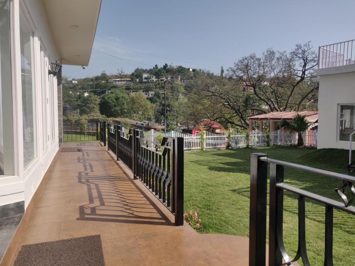 The Periwinkle Homestay Bhīm Tāl 外观 照片