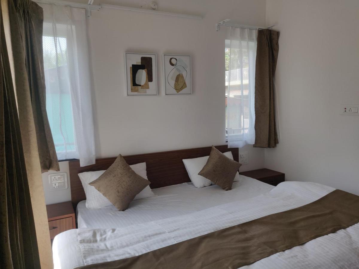 The Periwinkle Homestay Bhīm Tāl 外观 照片