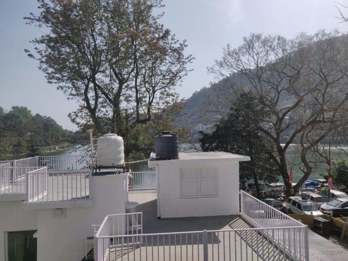 The Periwinkle Homestay Bhīm Tāl 外观 照片