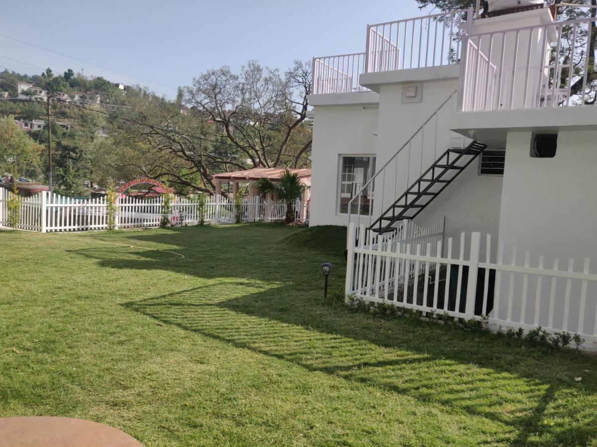 The Periwinkle Homestay Bhīm Tāl 外观 照片