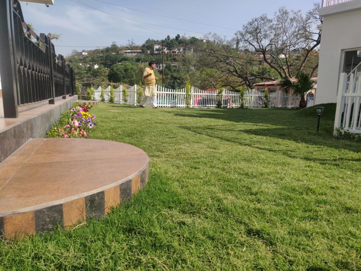 The Periwinkle Homestay Bhīm Tāl 外观 照片